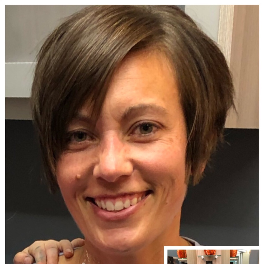 Meet your Posher, Lisa